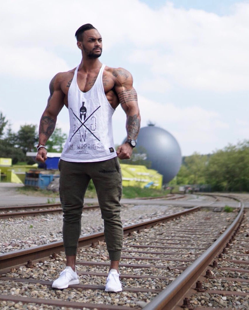 Gym Bekleidung für Herren aus Deutschland – Hochwertige Fitness Kleidung
