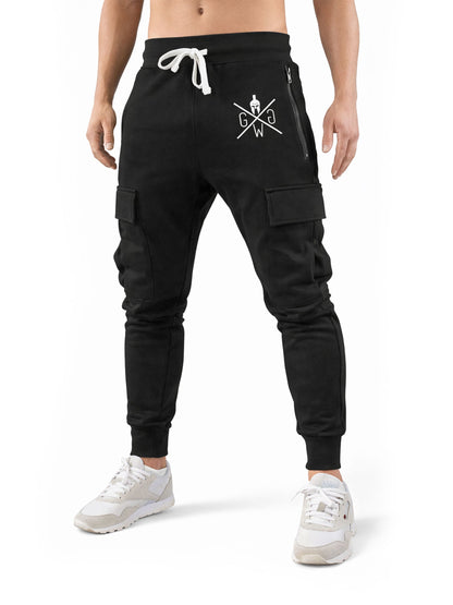 Jogginghose mit Cargotaschen in Schwarz, Seitenansicht mit Druckknopf-Klappe