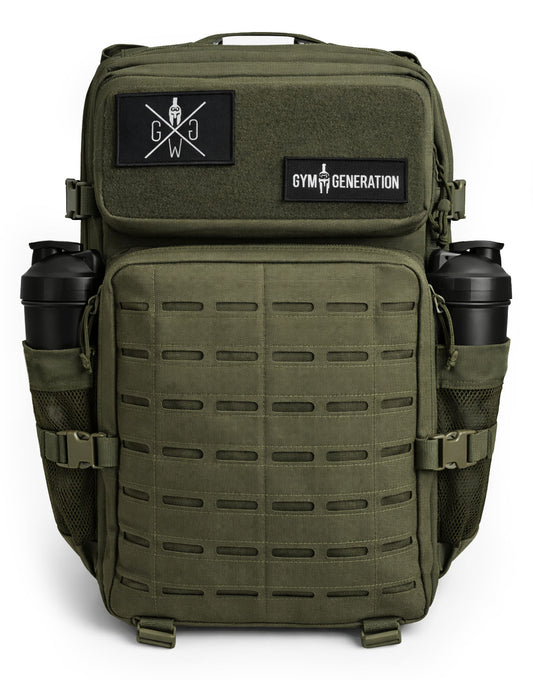 Olivgrüner Explorer Rucksack frontal, Laser-Cut-Front mit zwei Patches auf der Klettfläche