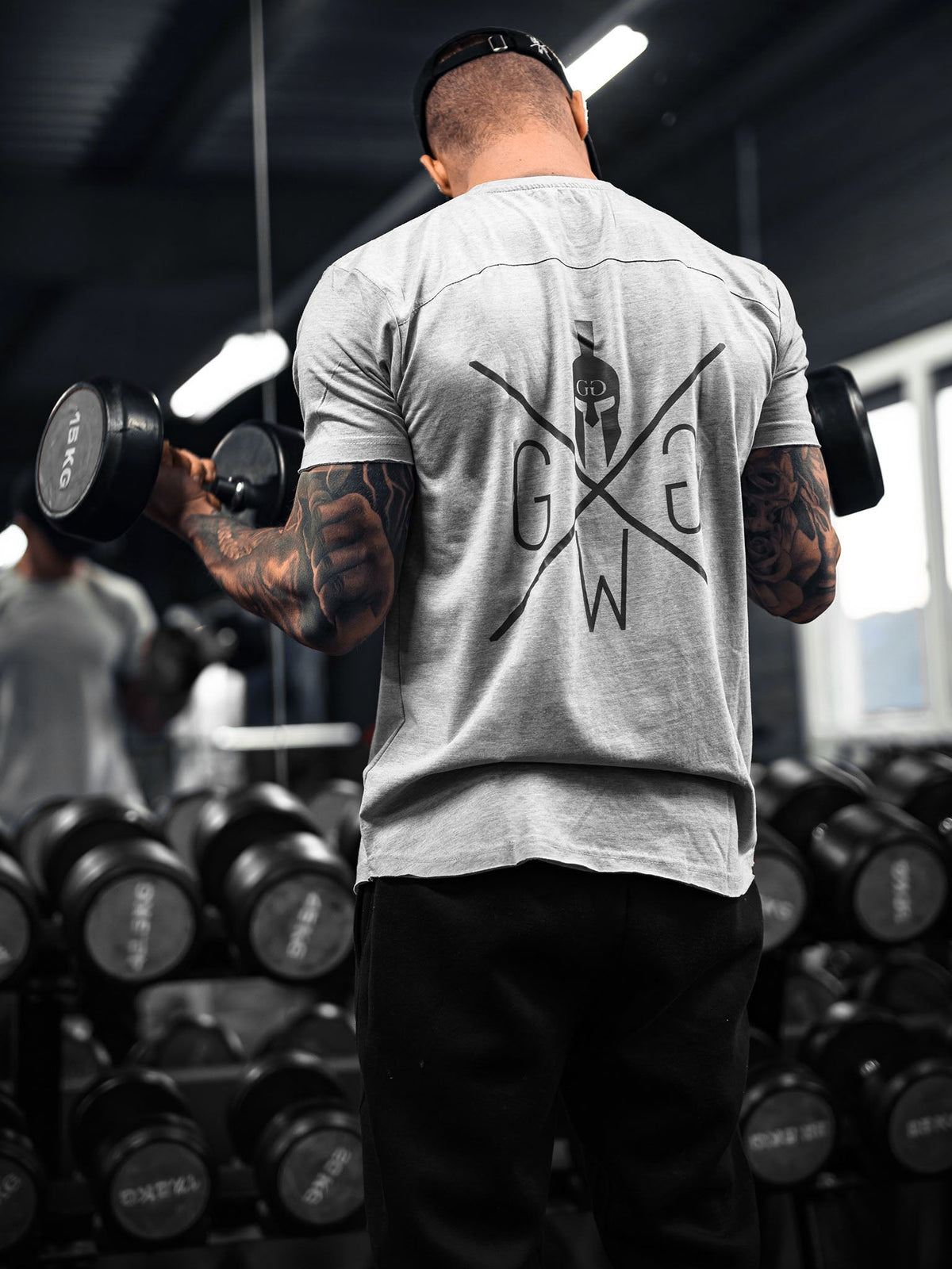 Gym Generation Trainingskleidung für Herren im Studio