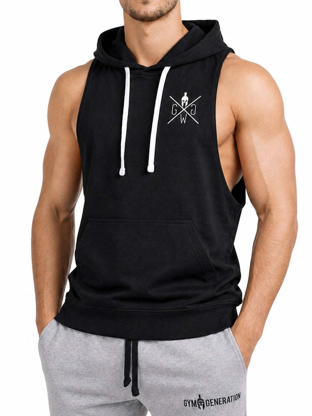 Kapuzen Tank Top in schräger Ansicht mit Brustlogo
