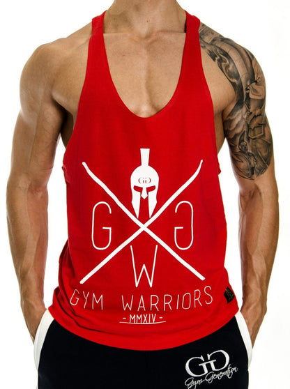 Rotes Stringer Tank Top mit weißem Gym Warriors Logo, Vorderansicht