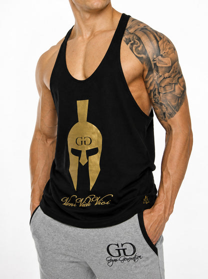 Bodybuilding Tank Top in Schwarz-Gold, schräge Frontansicht