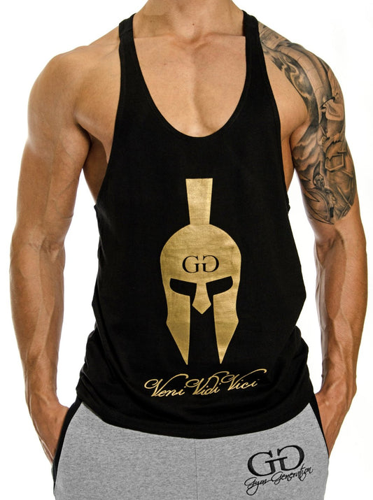 Schwarzes Stringer Tank Top mit goldenem Spartanerhelm und Veni Vidi Vici Schriftzug