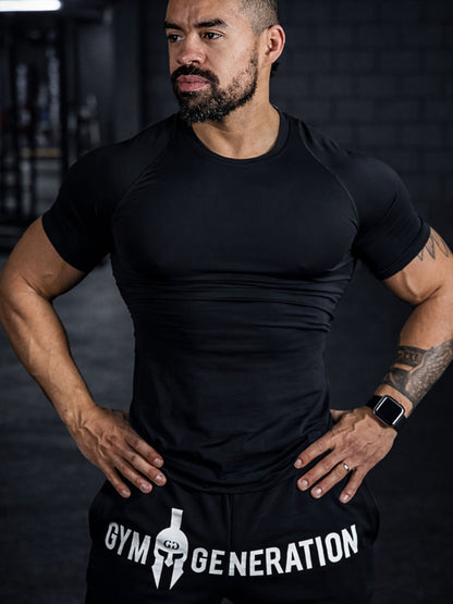 Schwarze Fitness Jogginghose im Gym-Lifestyle-Look