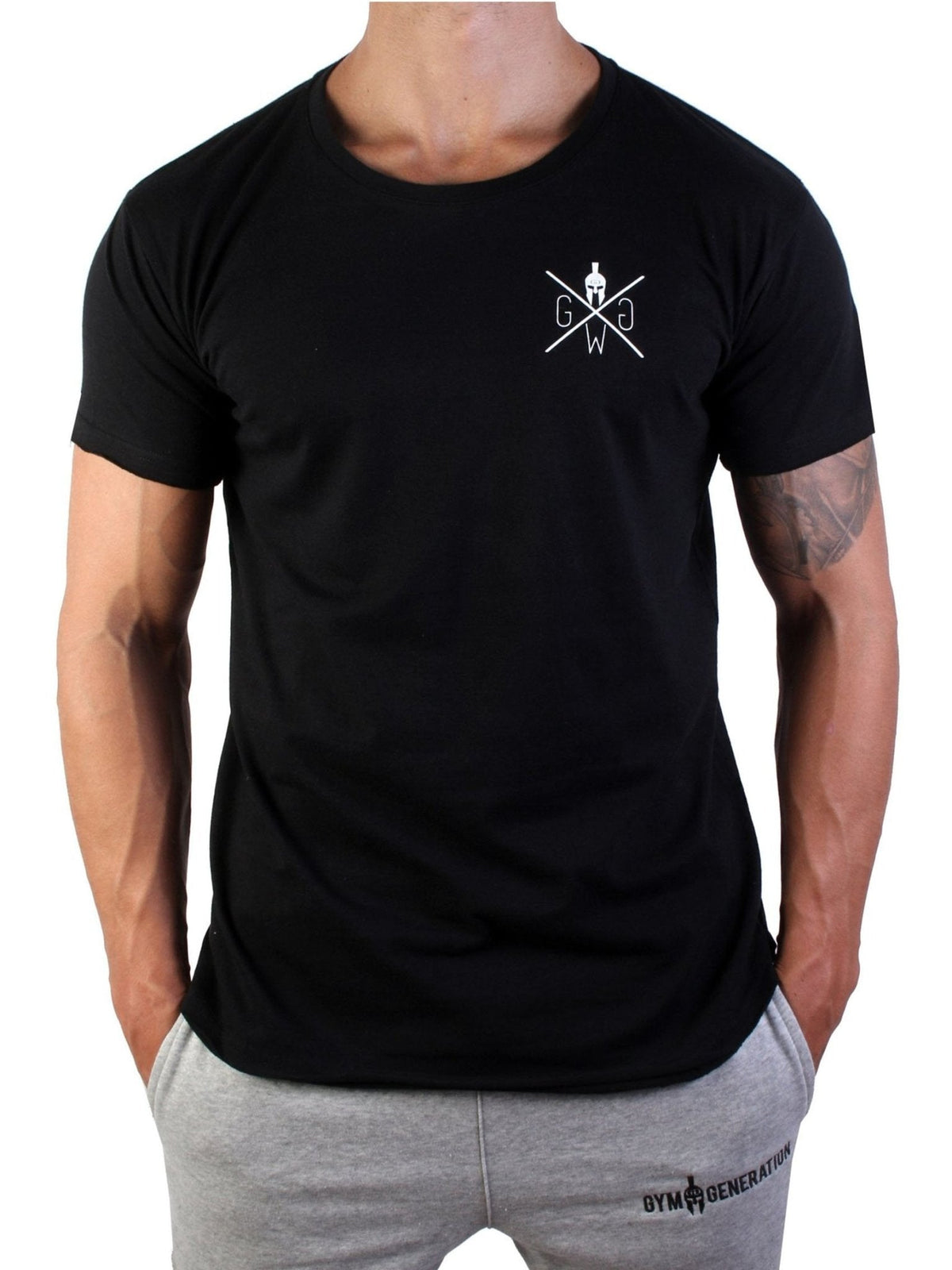 Schwarzes Gym T-Shirt mit kleinem Brustlogo, Frontansicht