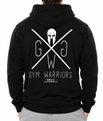 Großer weißer Gym Warriors Rückenprint auf dem schwarzen Hoodie