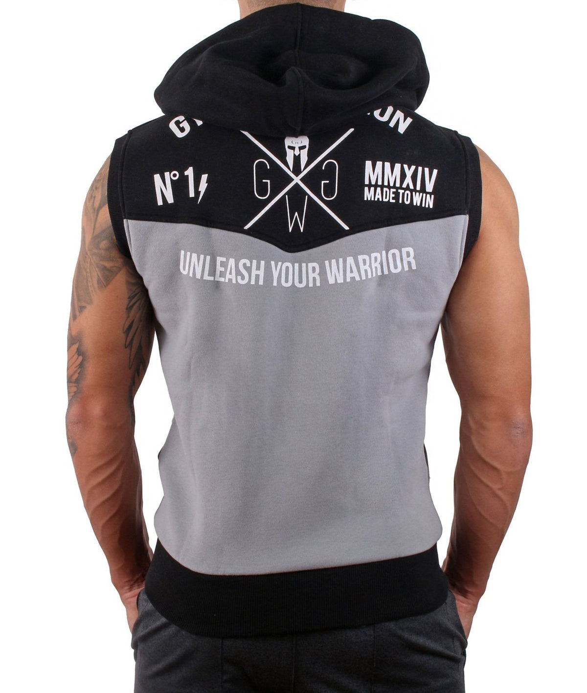 Rückseite des ärmellosen Hoodies mit Kapuze