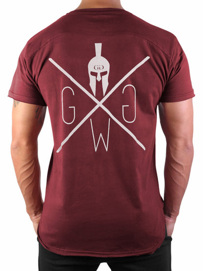 Gym T-Shirt in Bordeaux mit Raw-Cut-Ärmeln und abgerundetem Saum