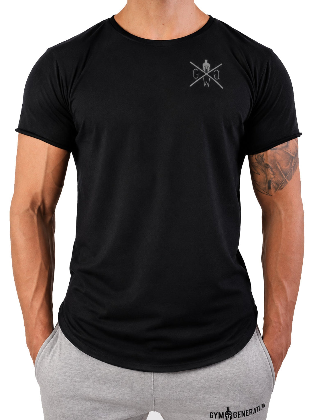 Schwarzes Gym T-Shirt für Herren mit dezentem Brustlogo, Frontansicht