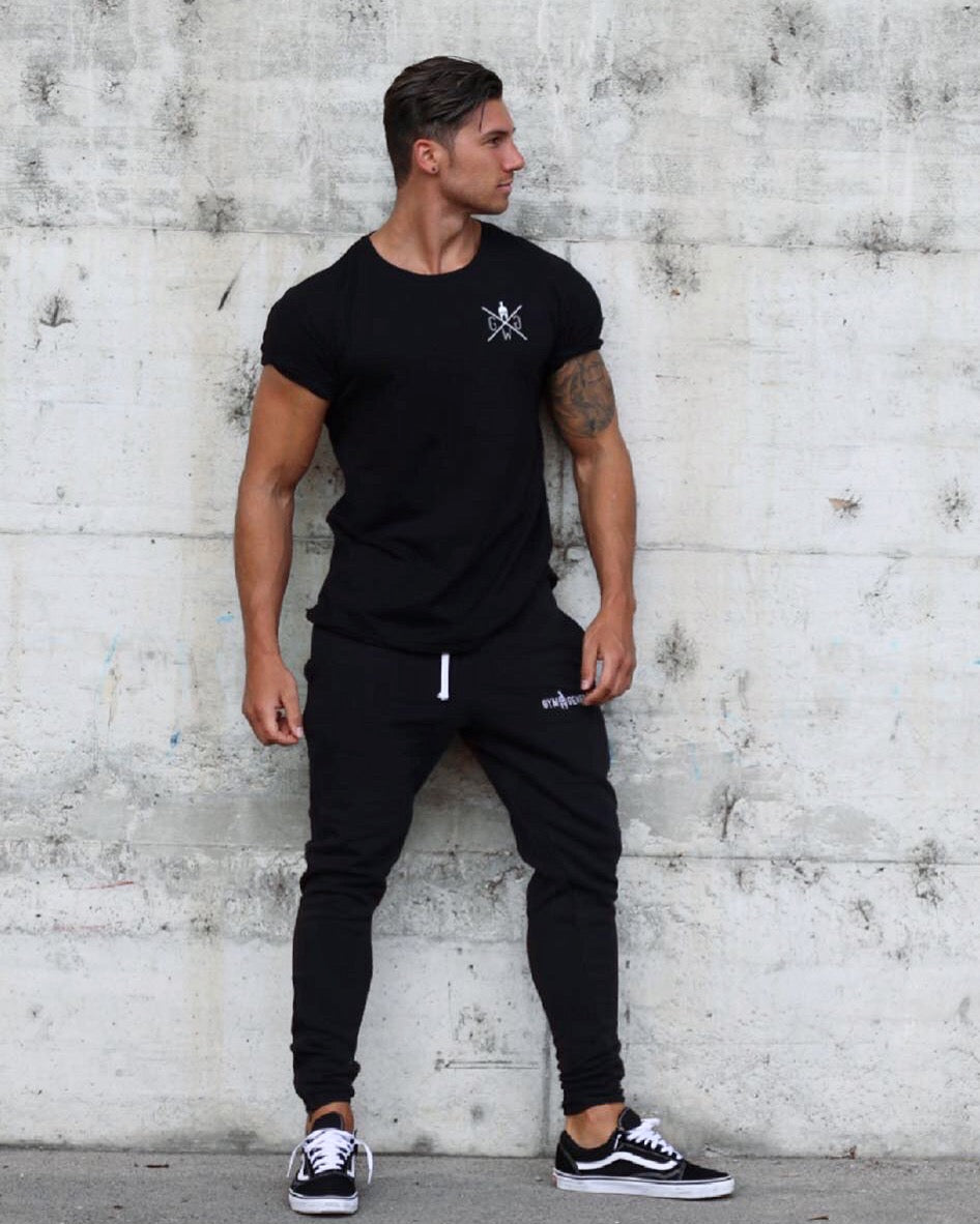 Pantalones deportivos de hombre en color negro para fitness y ocio